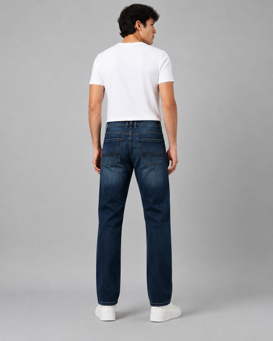 Men’s Dark Blue Straight Fit Jeans – Classic Denim