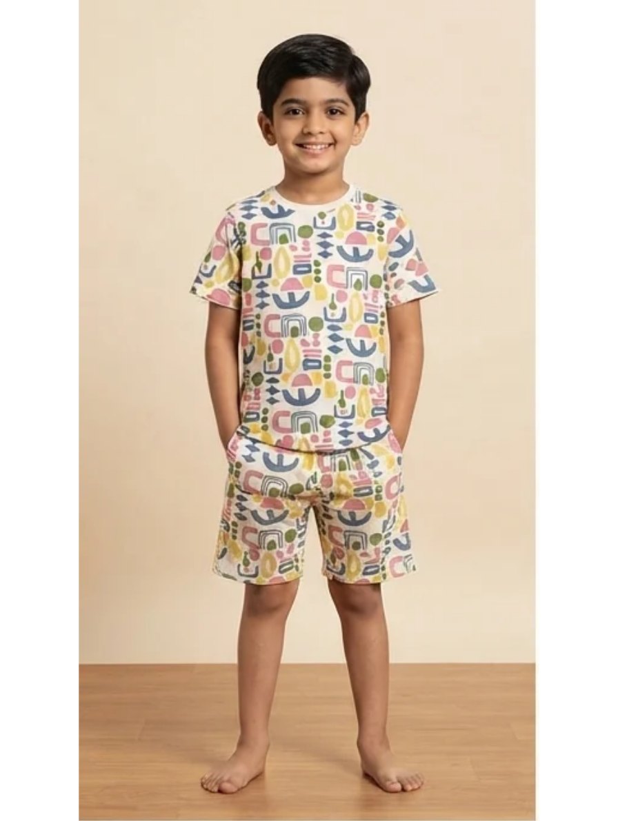 Boys' Geometric Print T-Shirt & Shorts Set