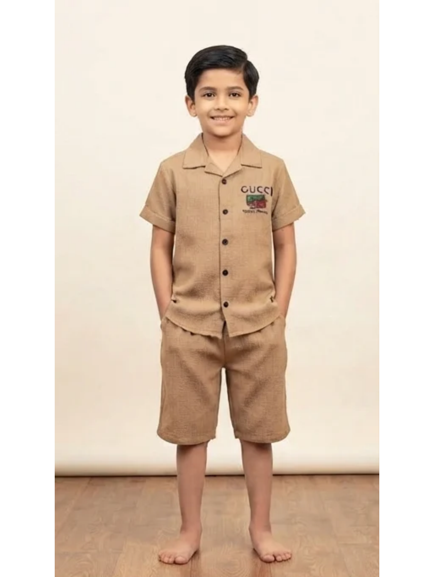 Boys' Textured Short Set with "GUCCI" Embroidery