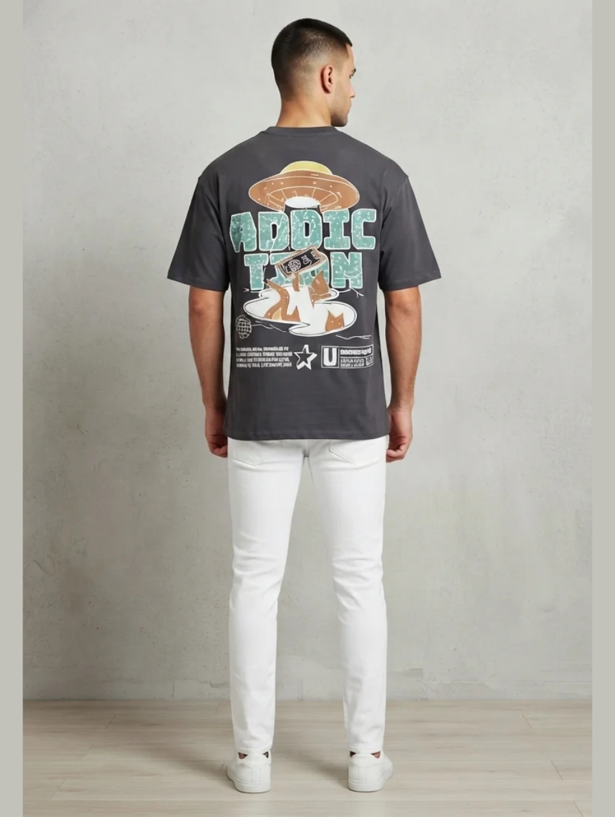 Charcoal Grey "Addicted to the Screen" UFO Graphic T-Shirt