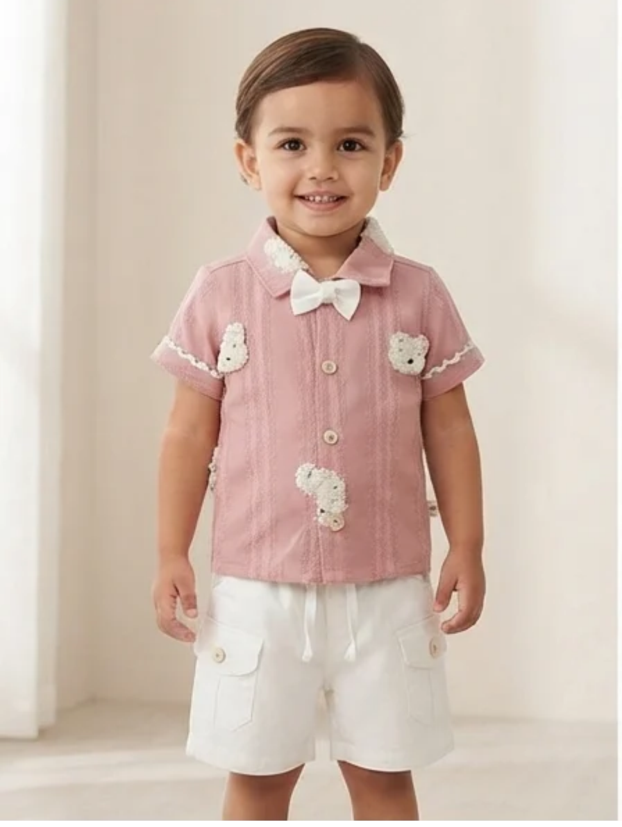 Dusty Pink Short-Sleeve Shirt & White Cargo Shorts Set with Bear Appliques & Bow Tie