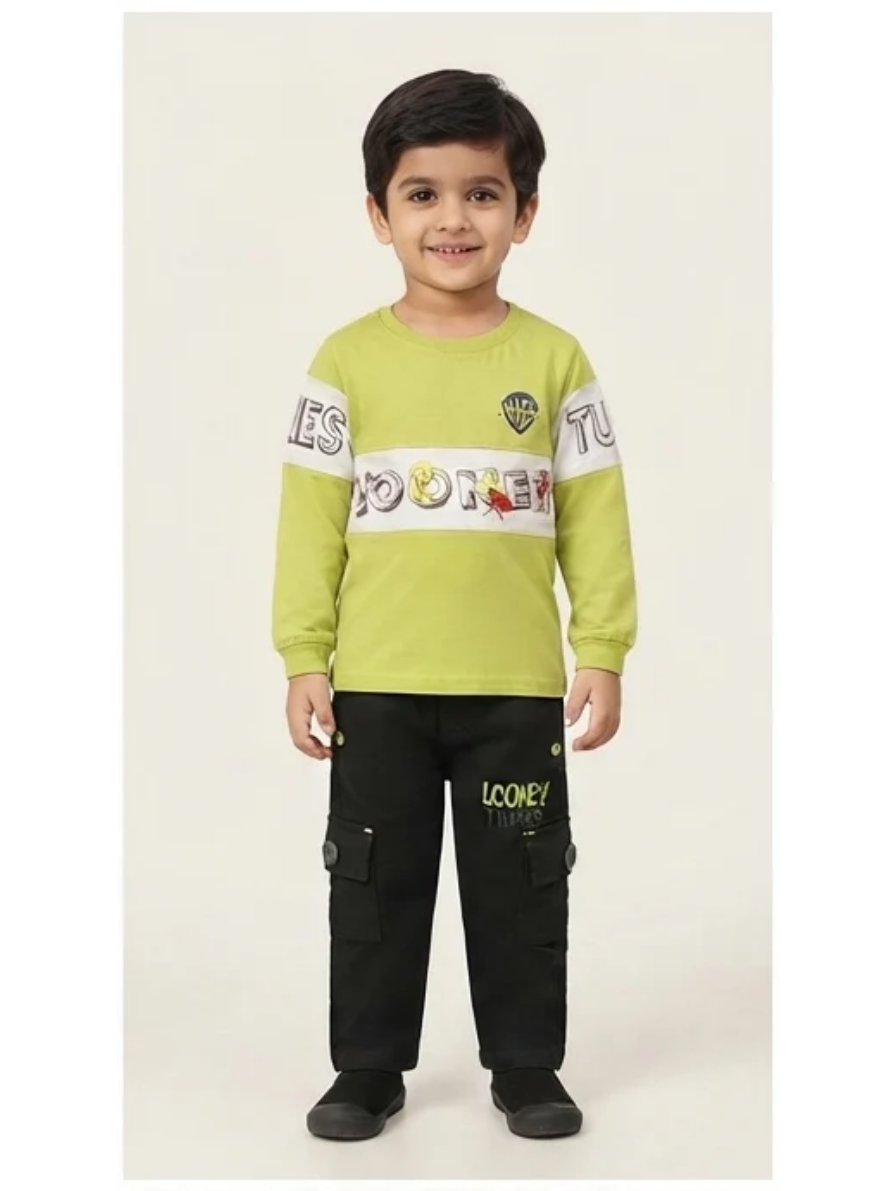 Boys' Lime Green Looney Tunes Graphic Sweatshirt & Cargo Pants Set